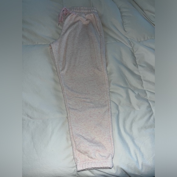 🔥Fabletics Go-To Sweatpants - Picture 5 of 5